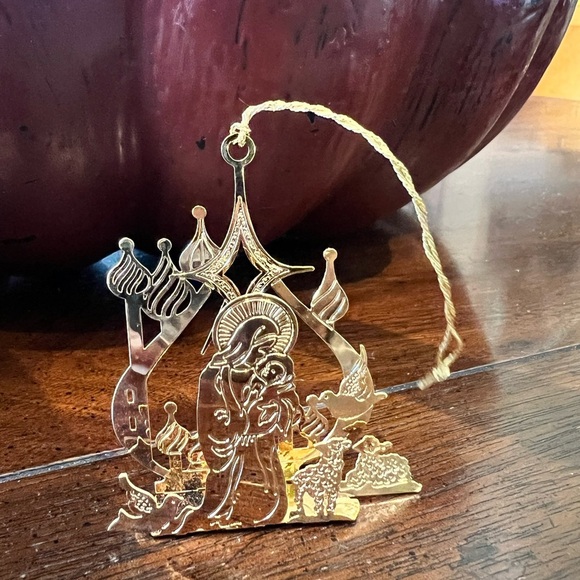 1994 Limited Edition Christmas ornament from Boulder City, titled "Peace," - Picture 5 of 10